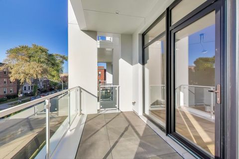 Tiny photo for 2456 W Cortez Street #2E, Chicago, IL 60622 (MLS # 12573094)