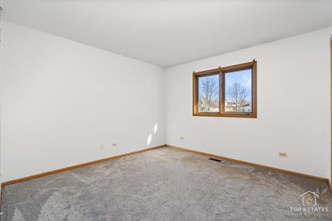 Tiny photo for 9410 Seton Place, Orland Park, IL 60467 (MLS # 12542597)