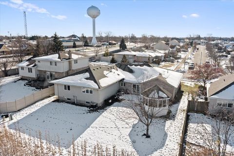 Tiny photo for 9410 Seton Place, Orland Park, IL 60467 (MLS # 12542597)