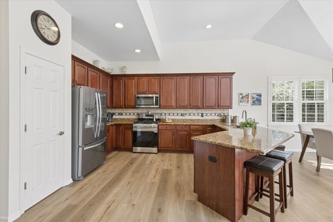 Tiny photo for 1732 Briarheath Drive, Aurora, IL 60505 (MLS # 12744889)