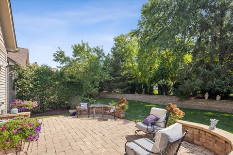 Tiny photo for 1732 Briarheath Drive, Aurora, IL 60505 (MLS # 12744889)