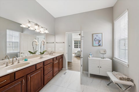 Tiny photo for 1732 Briarheath Drive, Aurora, IL 60505 (MLS # 12744889)
