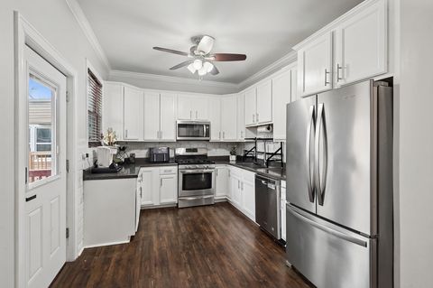 Tiny photo for 27 N Long Avenue, Chicago, IL 60644 (MLS # 12609702)