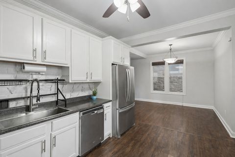 Tiny photo for 27 N Long Avenue, Chicago, IL 60644 (MLS # 12609702)