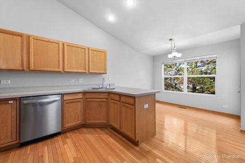 Tiny photo for 1850 Misty Ridge Lane #1850, Aurora, IL 60503 (MLS # 12504431)