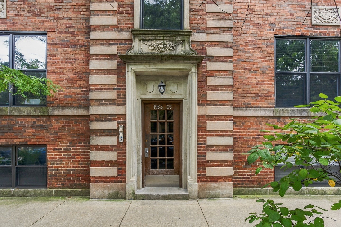 1965 W Cullom Avenue 3