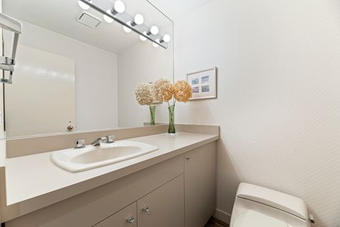 Tiny photo for 1370 Sunview Lane, Winnetka, IL 60093 (MLS # 12488904)