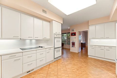 Tiny photo for 1370 Sunview Lane, Winnetka, IL 60093 (MLS # 12488904)