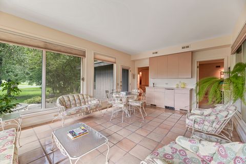 Tiny photo for 1370 Sunview Lane, Winnetka, IL 60093 (MLS # 12488904)