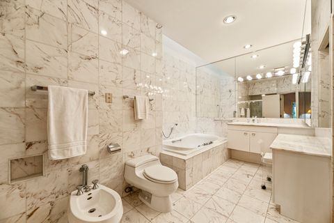 Tiny photo for 1370 Sunview Lane, Winnetka, IL 60093 (MLS # 12488904)