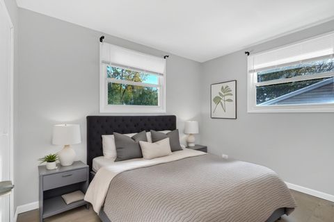 Tiny photo for 403 Arrowhead Trail, Carol Stream, IL 60188 (MLS # 12517783)