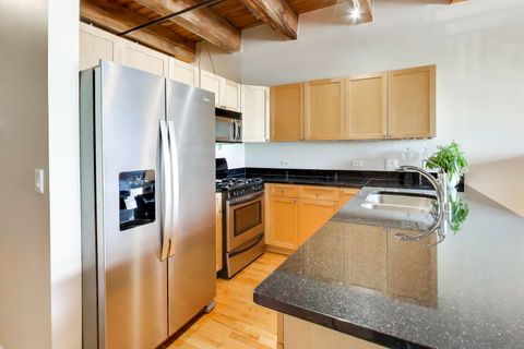 Tiny photo for 520 W HURON Street #409, Chicago, IL 60654 (MLS # 12581921)