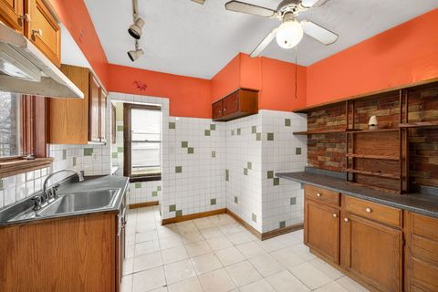 Tiny photo for 5832 N Sacramento Avenue, Chicago, IL 60659 (MLS # 12545674)