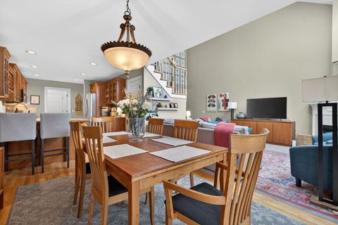 Tiny photo for 811 King Henry Lane, St. Charles, IL 60174 (MLS # 12620869)