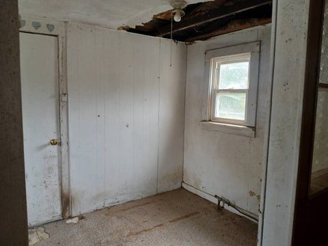 Tiny photo for 1016 State Street, Colona, IL 61241 (MLS # 12755564)
