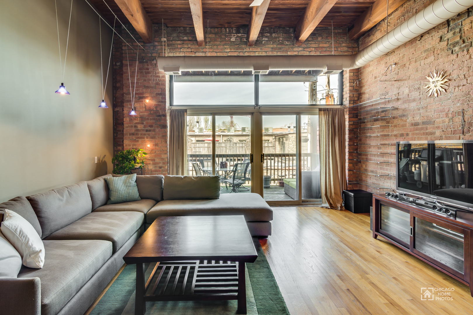 1122 W Newport Avenue 2H