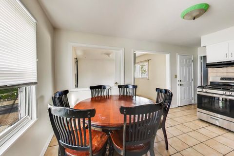Tiny photo for 440 E Fullerton Avenue, Glendale Heights, IL 60139 (MLS # 12624239)