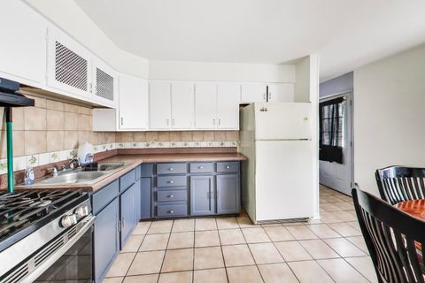 Tiny photo for 440 E Fullerton Avenue, Glendale Heights, IL 60139 (MLS # 12624239)