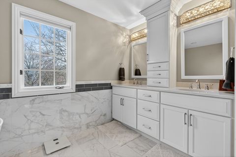 Tiny photo for 320 Boulder Drive, Lake In The Hills, IL 60156 (MLS # 12557036)