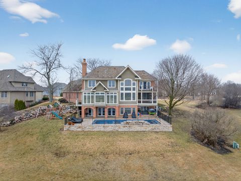 Tiny photo for 320 Boulder Drive, Lake In The Hills, IL 60156 (MLS # 12557036)