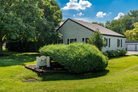 Tiny photo for 4621 High Point Drive #5, Rockford, IL 61114 (MLS # 12743817)