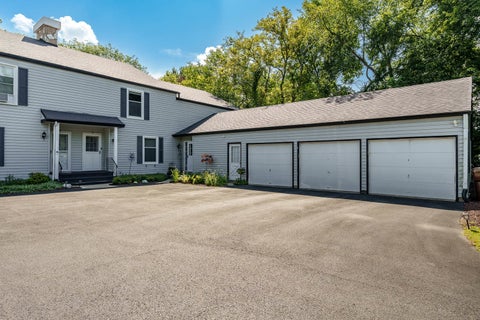 Photo of 4621 High Point Drive #5, Rockford, IL 61114 (MLS # 12743817)