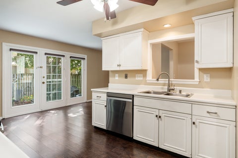 Tiny photo for 4621 High Point Drive #5, Rockford, IL 61114 (MLS # 12743817)