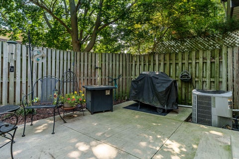 Tiny photo for 4621 High Point Drive #5, Rockford, IL 61114 (MLS # 12743817)