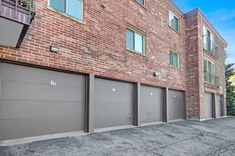 Tiny photo for 10241 S Central Avenue #1B, Oak Lawn, IL 60453 (MLS # 12493625)