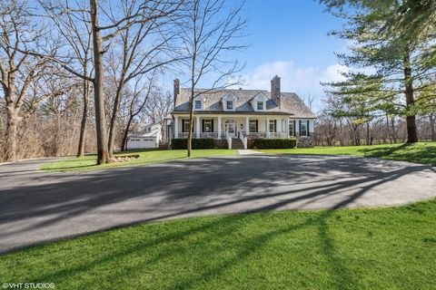 Tiny photo for 383 County Line Road, Barrington Hills, IL 60010 (MLS # 12634080)