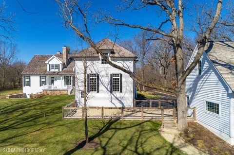 Tiny photo for 383 County Line Road, Barrington Hills, IL 60010 (MLS # 12634080)