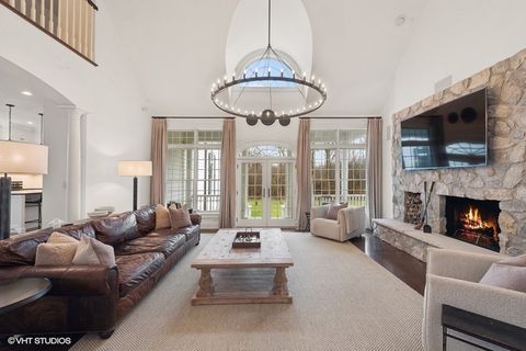 Tiny photo for 383 County Line Road, Barrington Hills, IL 60010 (MLS # 12634080)