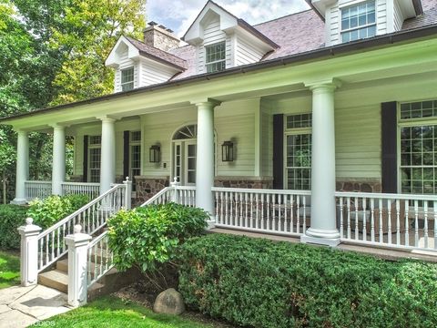 Tiny photo for 383 County Line Road, Barrington Hills, IL 60010 (MLS # 12634080)