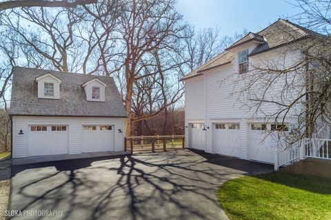 Tiny photo for 383 County Line Road, Barrington Hills, IL 60010 (MLS # 12634080)