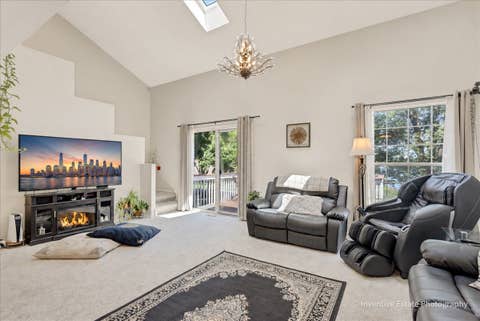 Tiny photo for 333 Shadybrook Lane, Aurora, IL 60504 (MLS # 12701125)