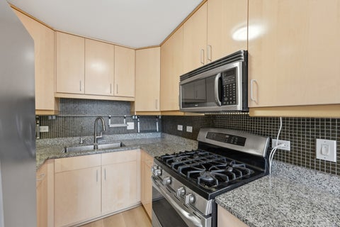 Tiny photo for 1243 Ranch View Court, Buffalo Grove, IL 60089 (MLS # 12772182)