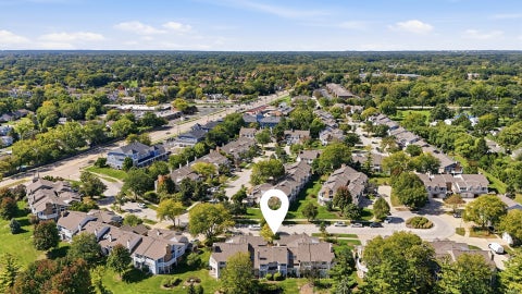 Tiny photo for 1243 Ranch View Court, Buffalo Grove, IL 60089 (MLS # 12772182)