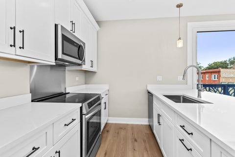 Tiny photo for 839 Madison Street #301, Oak Park, IL 60302 (MLS # 12775731)