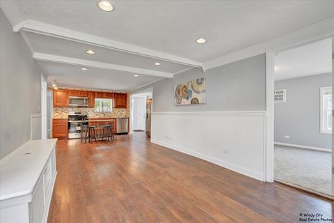 Tiny photo for 115 Grant Street, Barrington, IL 60010 (MLS # 12632945)