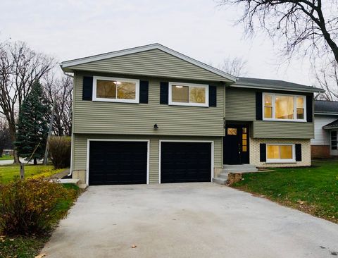 A home in Glen Ellyn