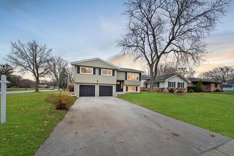 A home in Glen Ellyn