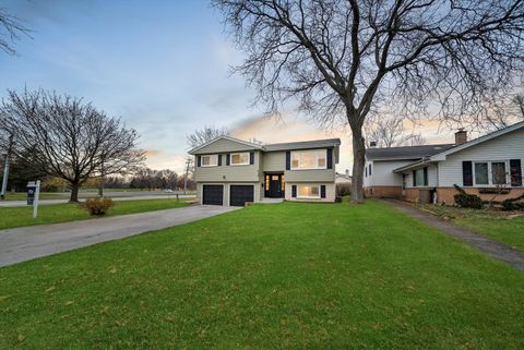 A home in Glen Ellyn