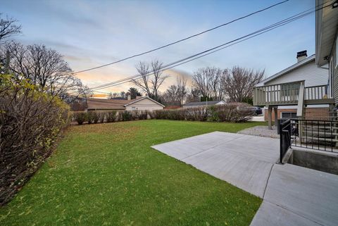 A home in Glen Ellyn