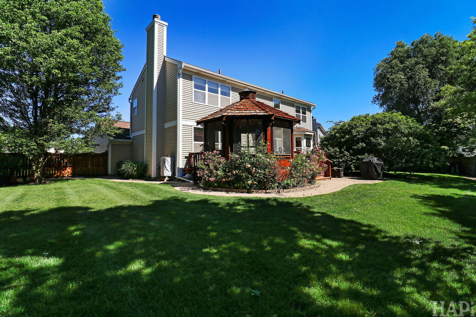 2001 Sparrow Circle