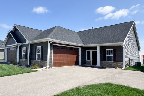 Photo of 540 Anjali Court #R, Sycamore, IL 60178 (MLS # 12619240)