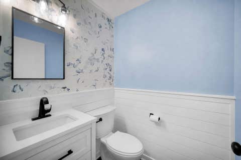 Tiny photo for 8008 Barrymore Drive, Darien, IL 60561 (MLS # 12716137)