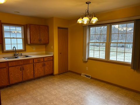 Tiny photo for 847 Covey Lane, Coal City, IL 60416 (MLS # 12549549)