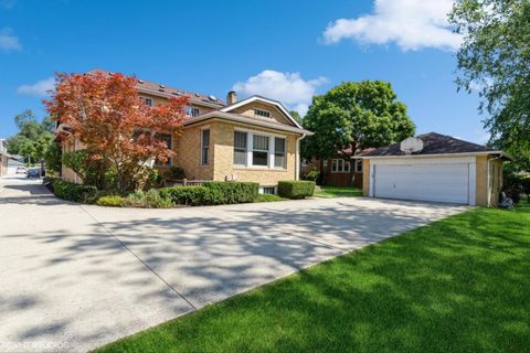 A home in Skokie