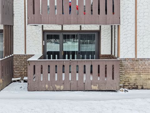 Tiny photo for 13000 W Heiden Circle #3105, Lake Bluff, IL 60044 (MLS # 12594536)