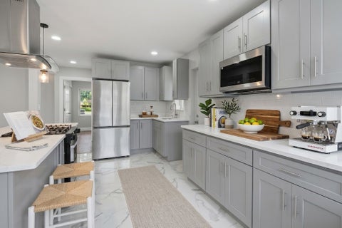 Tiny photo for 433 W 100TH Street, Chicago, IL 60628 (MLS # 12791088)